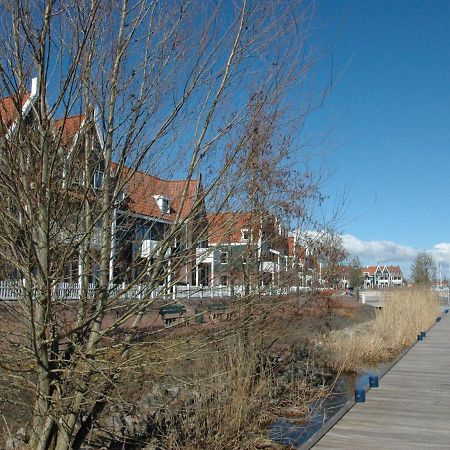 Beautiful Houseboat In The Harbour Of Volendam Near Centre酒店 外观 照片