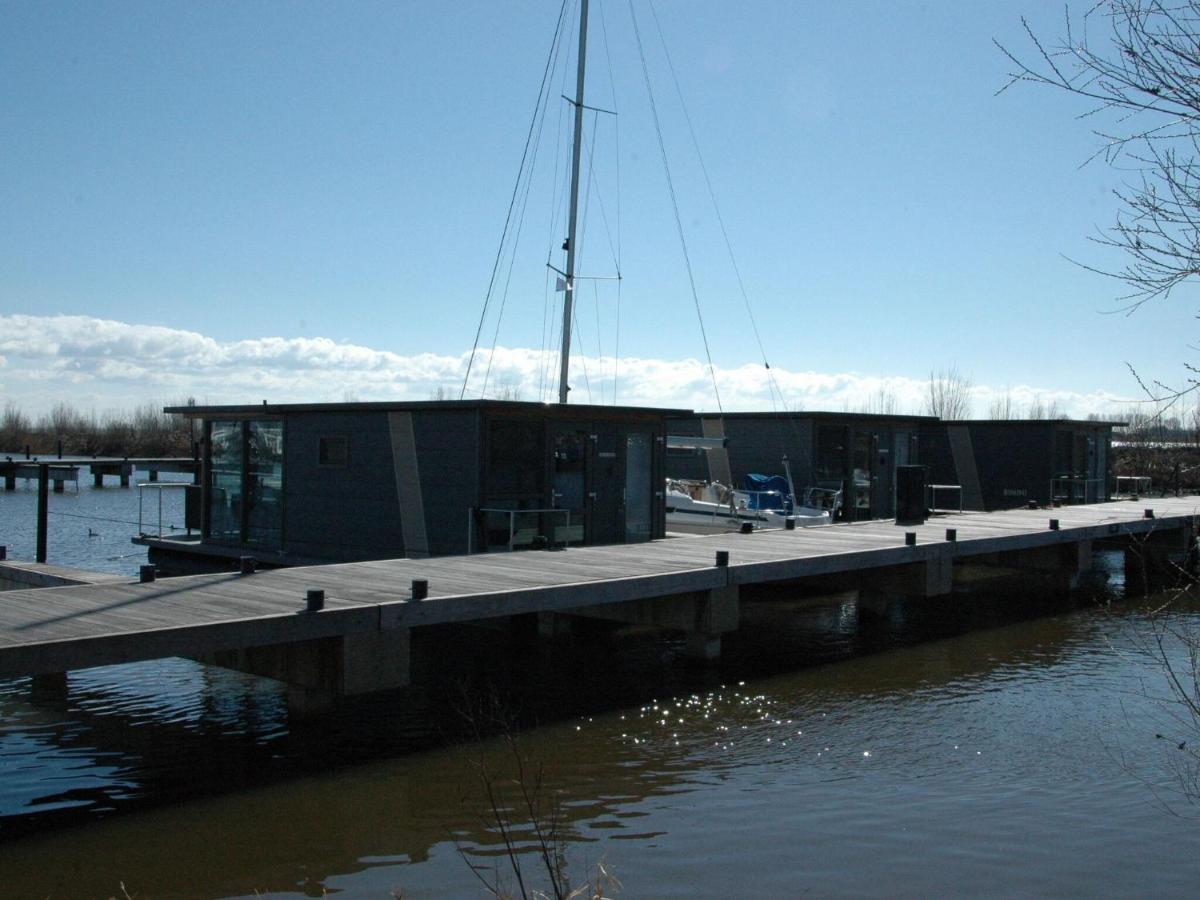 Beautiful Houseboat In The Harbour Of Volendam Near Centre酒店 外观 照片